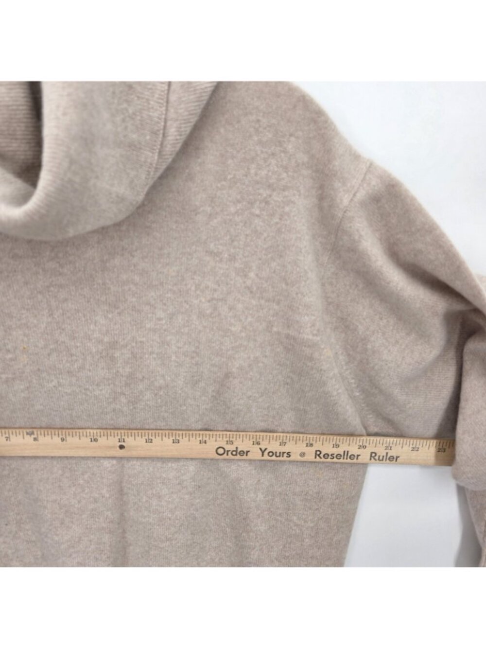 King Deer Cashmere Sweater Womens M Beige Turtleneck Pullover Soft Knit Luxury - Picture 6 of 8